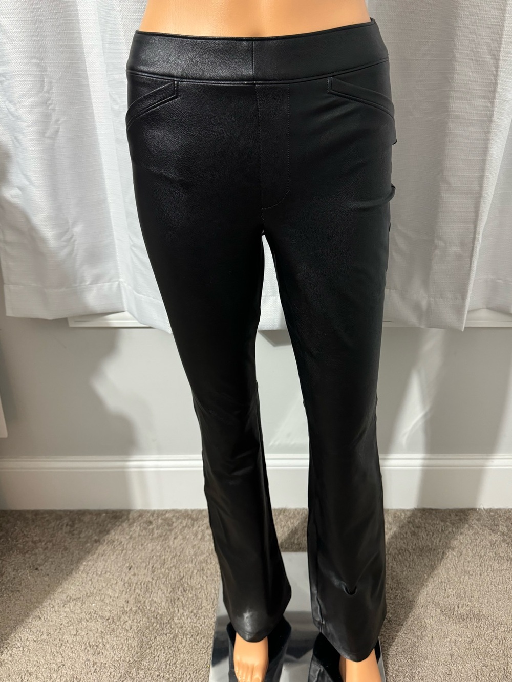 Cool Spanx size XS black faux leather flare leg pull on pants new